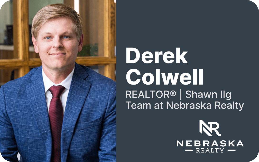 derekcolwell's profile picture