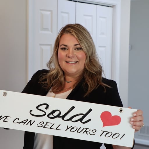 Join my monthly newsletter!