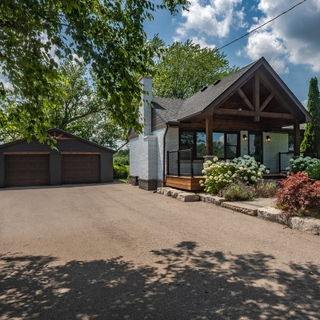 905 Blueline Road, Simcoe
