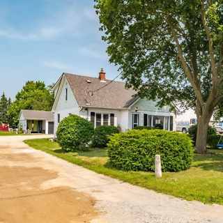 509 Queensway W, Simcoe