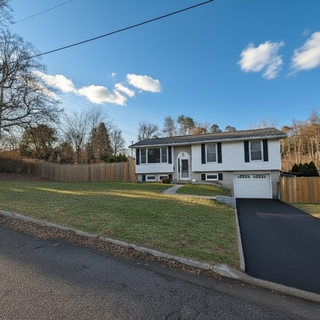 106 Oakwood Ave, Simcoe